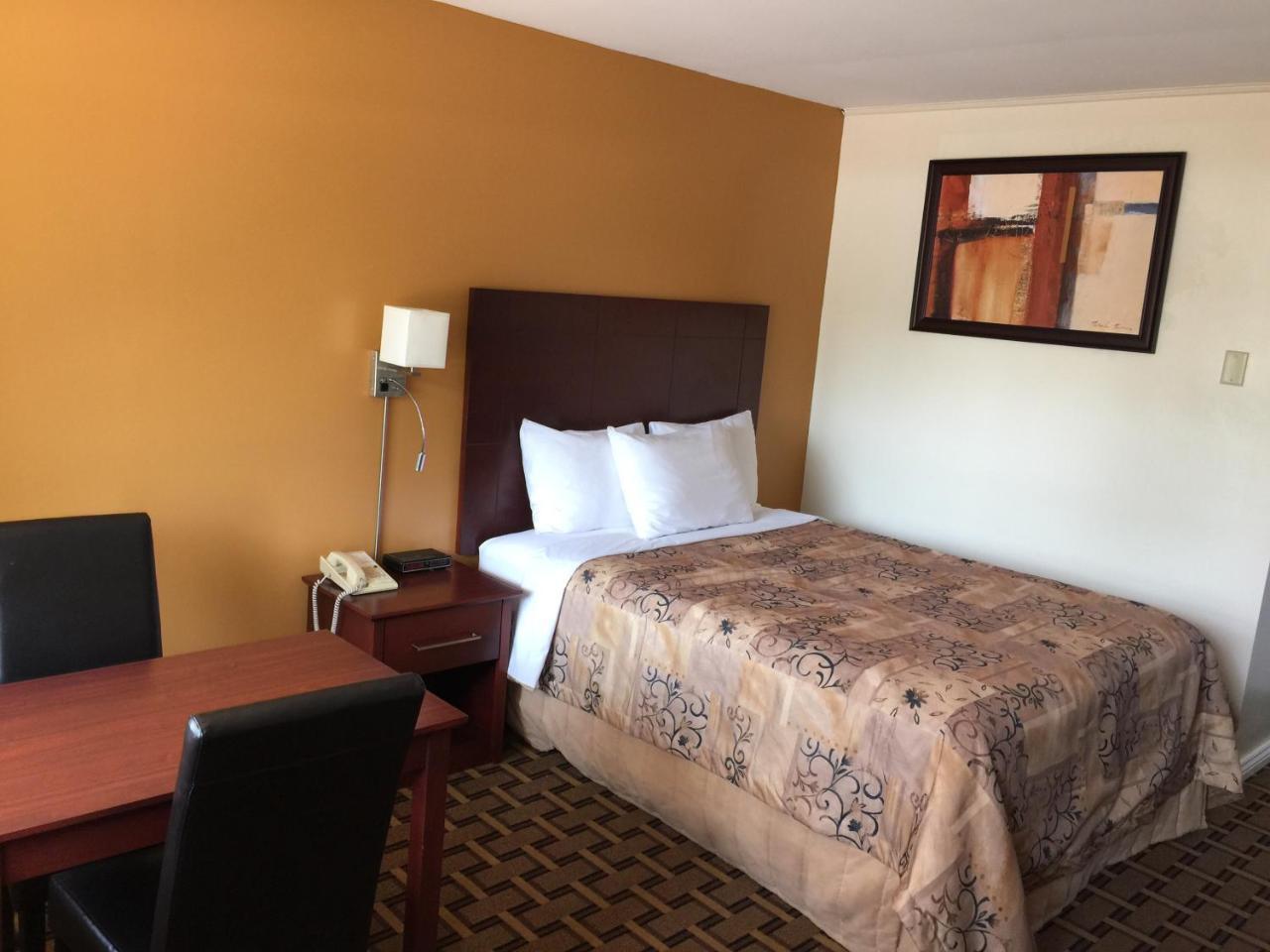 Park Place Motel & Suites Tweed Екстер'єр фото