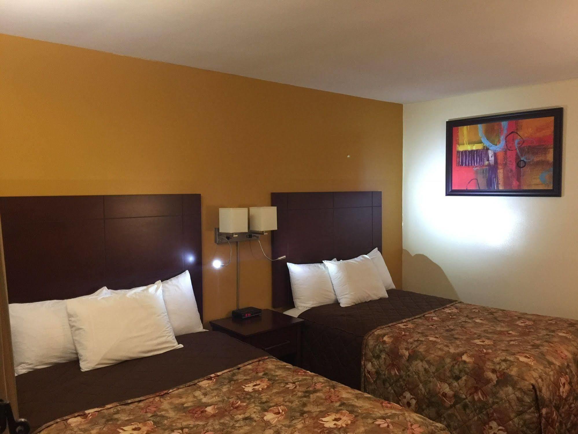 Park Place Motel & Suites Tweed Екстер'єр фото